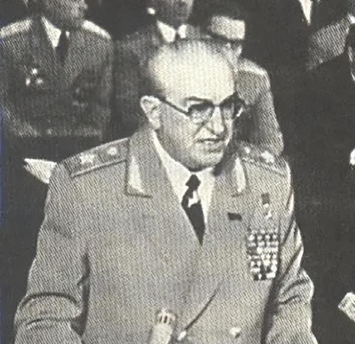 若安德罗波夫能多执掌几年,苏联也不会解体那么快