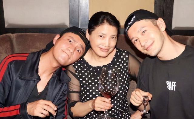 "明星教母"崔新琴:是黄晓明,陈坤恩师,指导过宋春丽,唐国强