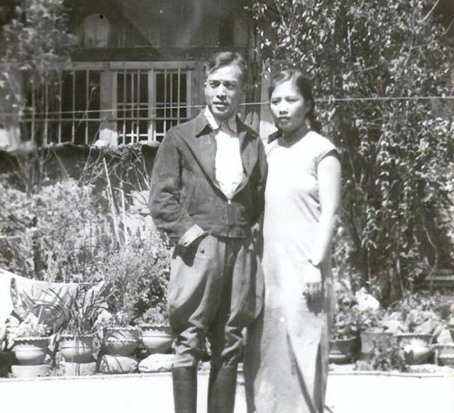 陈尔晋:总统府宪兵队长娶了红色特工,被妻子策反潜伏10年