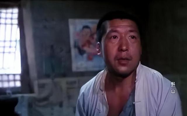 演员宋晓英:再婚大6岁辛明,二婚丈夫去世后,儿子成了她的依靠