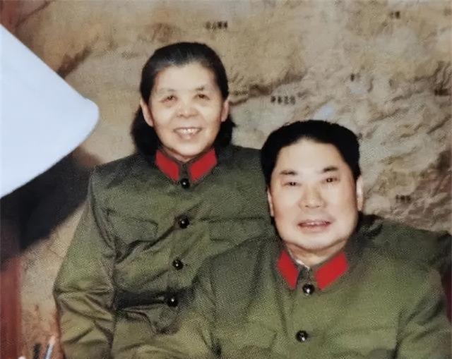 杨得志女儿杨秋华被推荐调整岗位,杨得志:还让我当总长吗