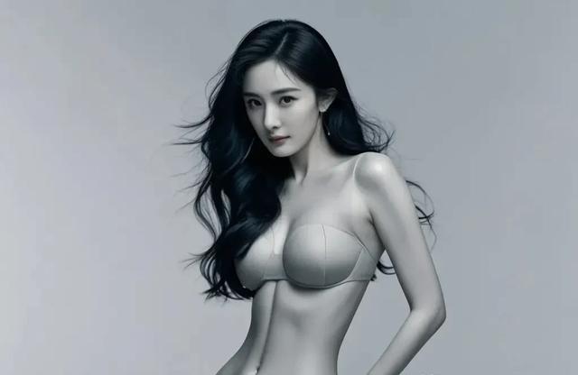 杨幂美人鱼美照,太好看了吧