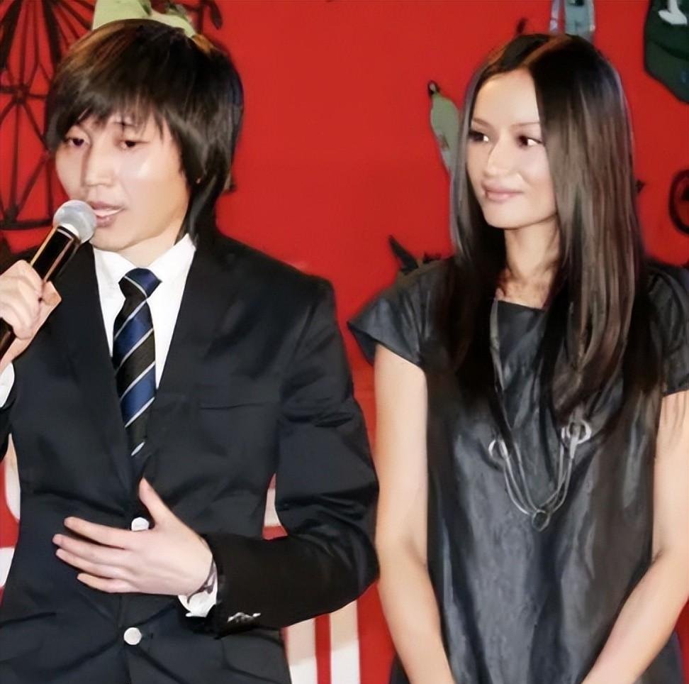 "内地音乐教父"张亚东,比歌更出名的是他的7位女神级女友