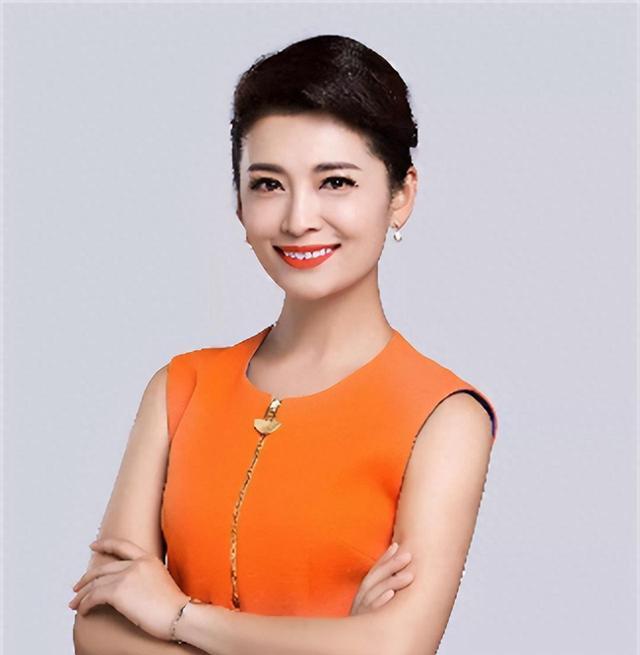 安徽卫视主持人马滢:把家庭当作自己化妆品,丈夫是体贴她的暖男