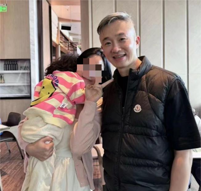 王萌萌:复旦大学高材生,为何坚持嫁给大18岁的程雷?现状如何