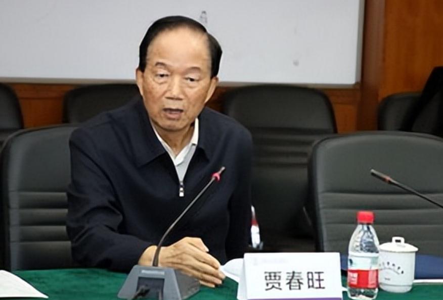 他47岁担任国安部部长,60岁担任公安部部长,70岁退休,如今86岁