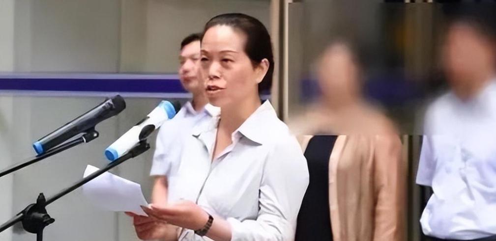 贵州毕节司法局局长张玉梅:爱酒与年轻小伙,晚节难保!