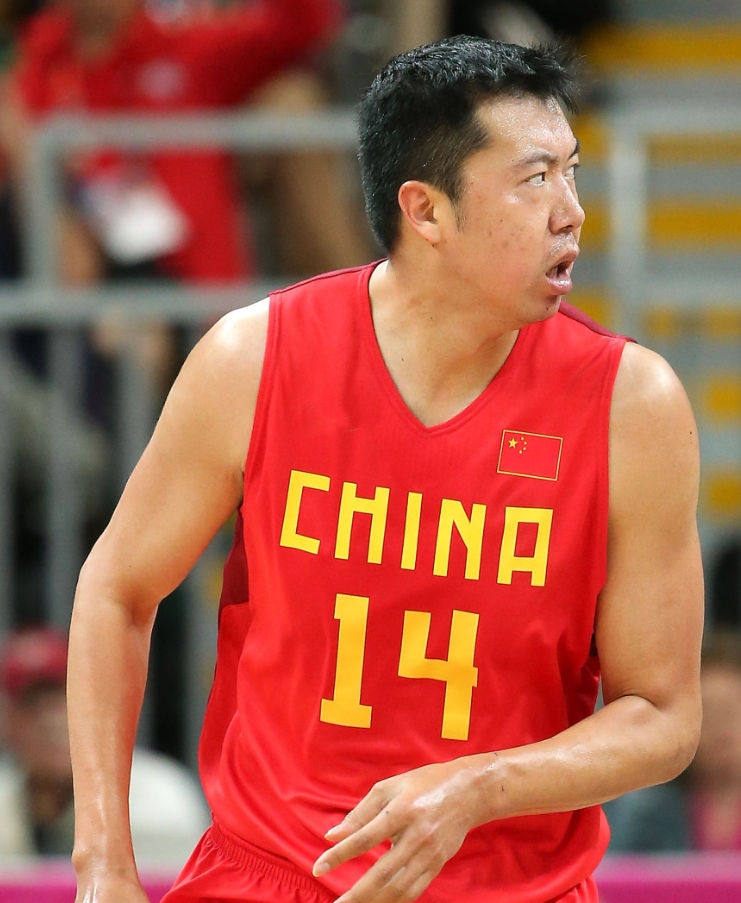 首位通过选秀进入nba的天才王治郅