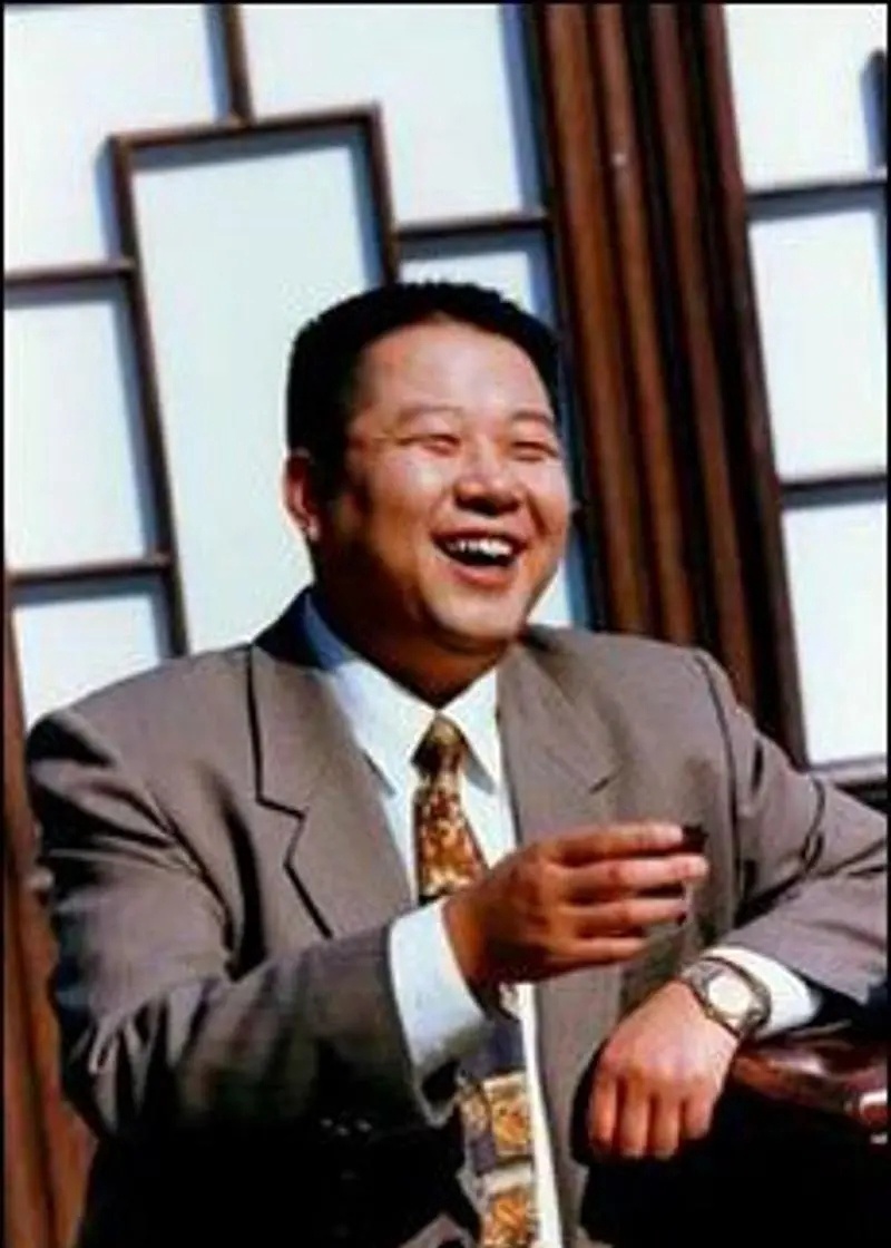 牛振华:从食堂大师傅到国际影帝,冯巩最佳搭档,48岁酒驾去世