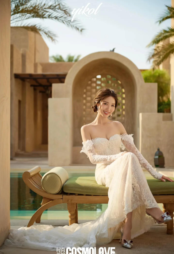 王祖蓝李亚男迪拜拍婚纱照,纪念即将到来的结婚十周年,好恩爱