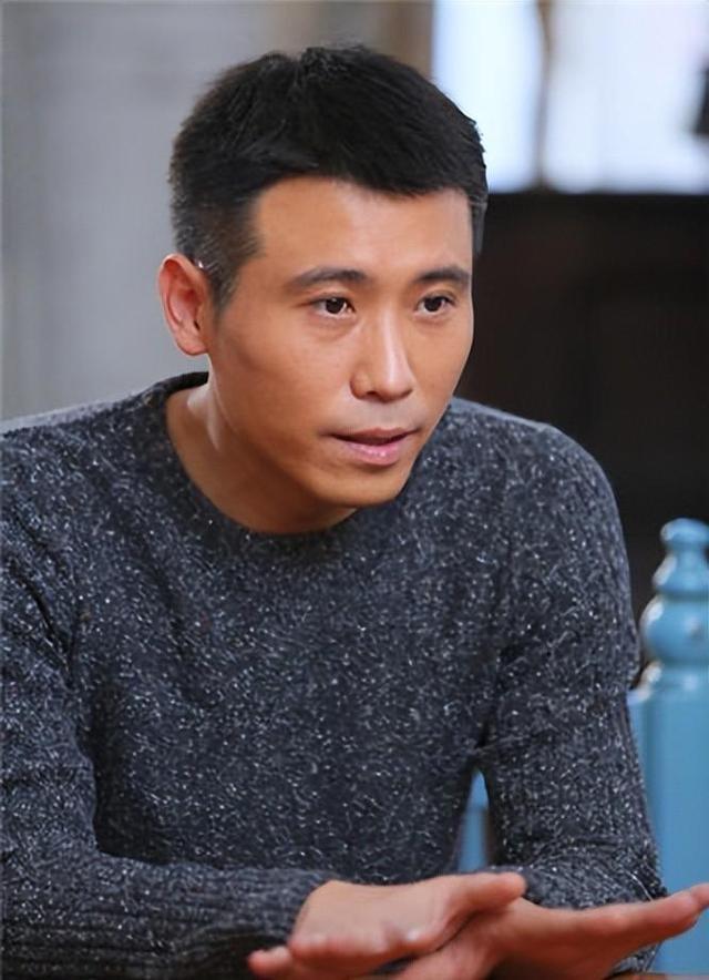 李乃文与颜丙燕关系非常好,怎么两个人迟迟不结婚?