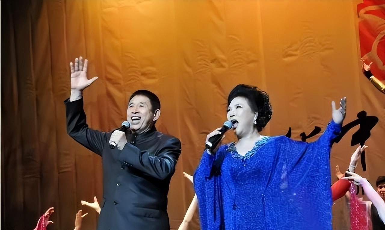 著名歌唱家王秀芬:为程志病逝心痛,与大5岁播音员丈夫相爱一生