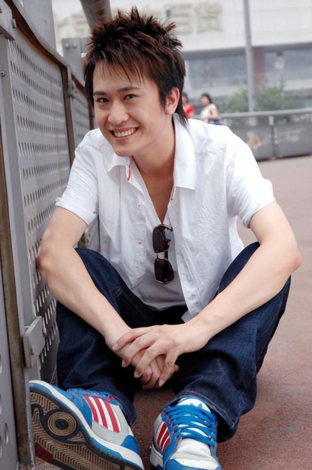 杨帆和李飒结婚11年,才发现没娶张蕾是最好的结局