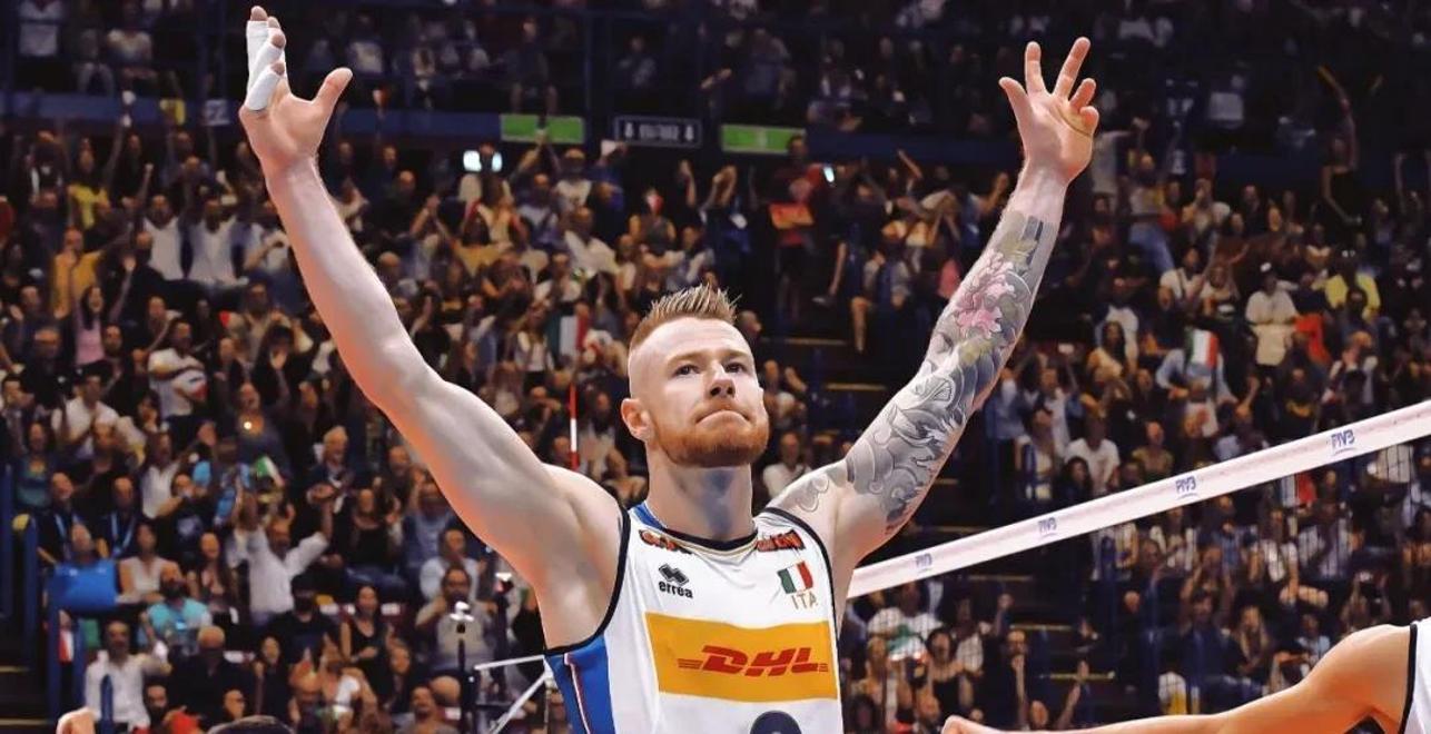 意大利男排传奇!扎伊采夫抵达土耳其,已训练