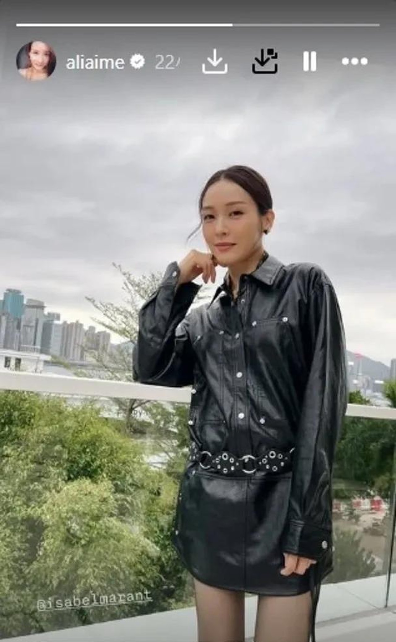 2025年tvb离巢潮持续华姐冠军余思霆宣布离巢tvb七年情画下句号