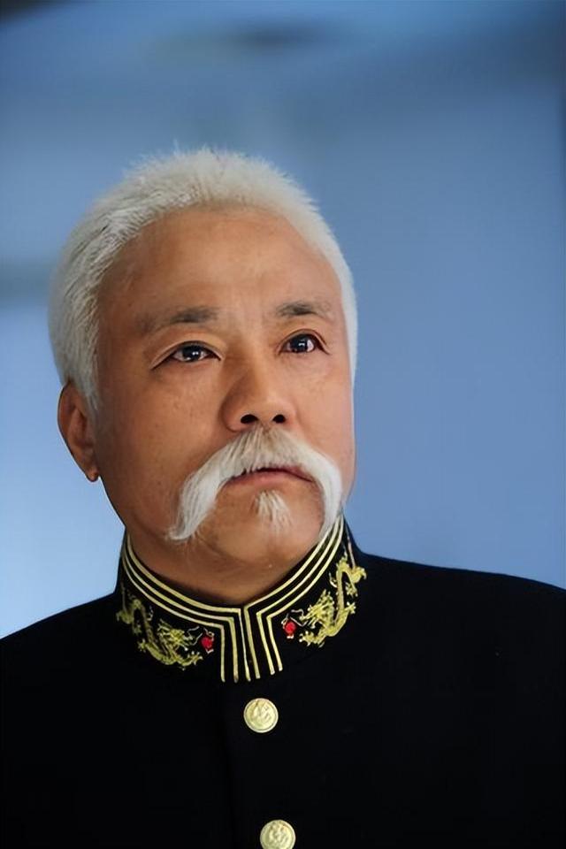 老戏骨张秋歌:婚姻不顺无儿无女,与母亲关系也不和,但生活惬意