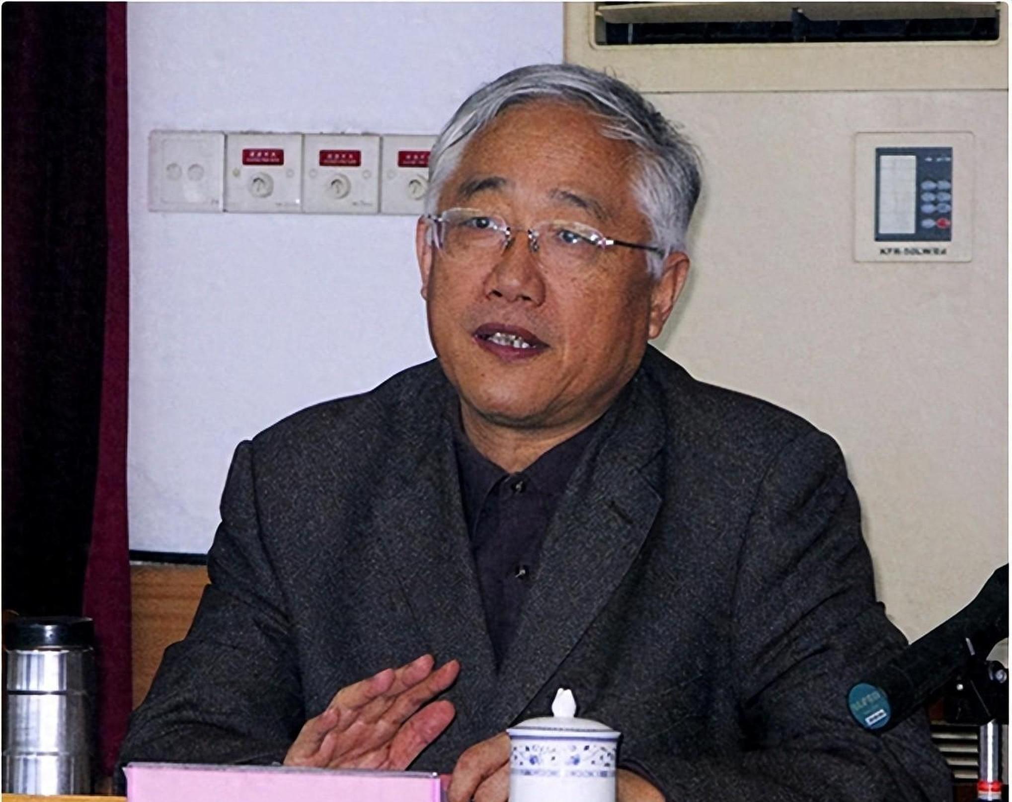 清廉无私有担当,李宏塔的厅长人生启示录