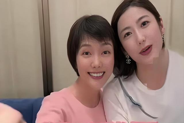 汪涵老婆46岁依旧迷人,10岁儿子却不忍直视,网友:像秃顶小