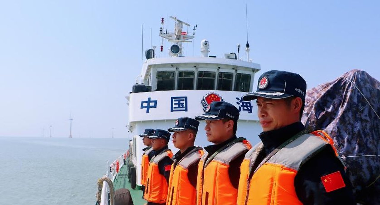 海警总队在编制体制上,有哪4项特殊设置?为何设有3个副军级单位