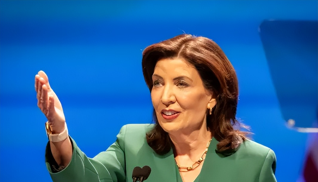 纽约州长霍楚咨文:多项改革促民生,减税保育齐上阵