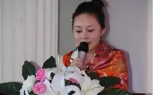 2014年,重庆女主持陈霞被2名歹徒虐死,死前哀求:还想见见儿子