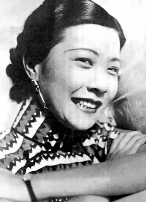 悲情影后张织云:弃良人嫁渣男,晚年沦为妓女,晚年乞讨死在街头