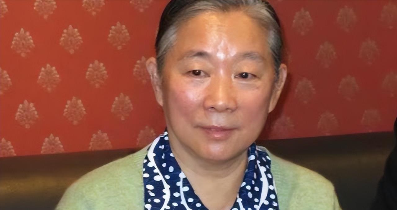 2022年林立衡的丈夫去世,享年80岁,唯有副总理陶铸之女献花圈