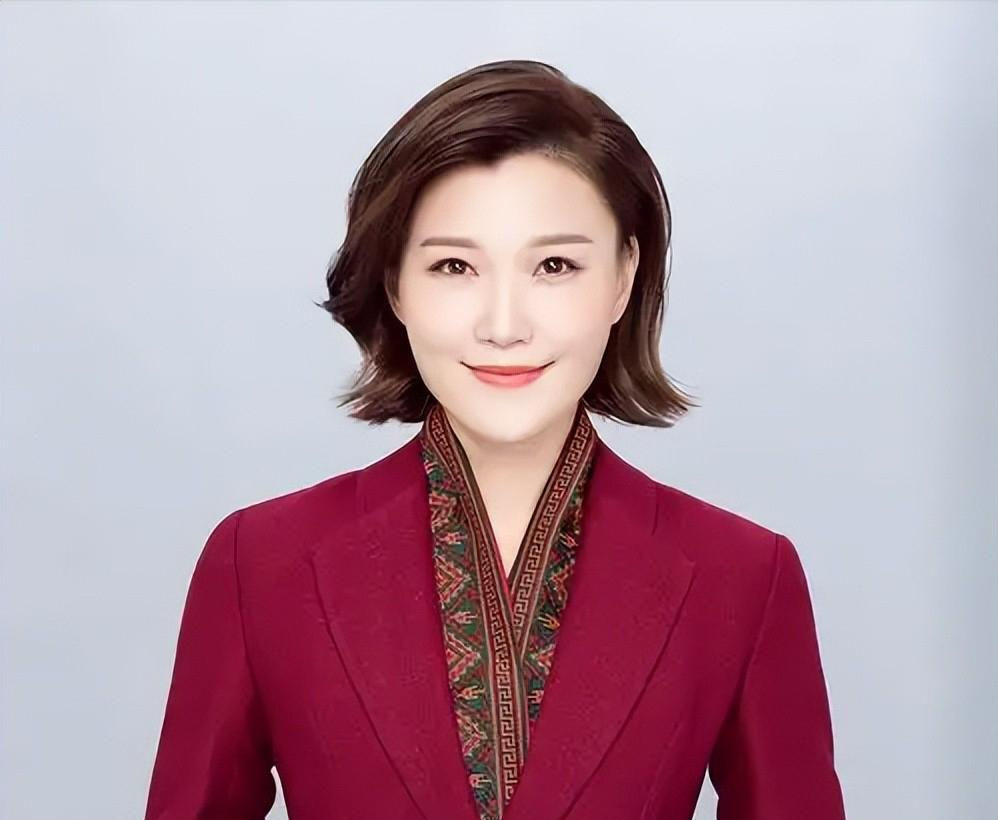 广西电视台12位美女主持人,个个貌美,才华与颜值并存