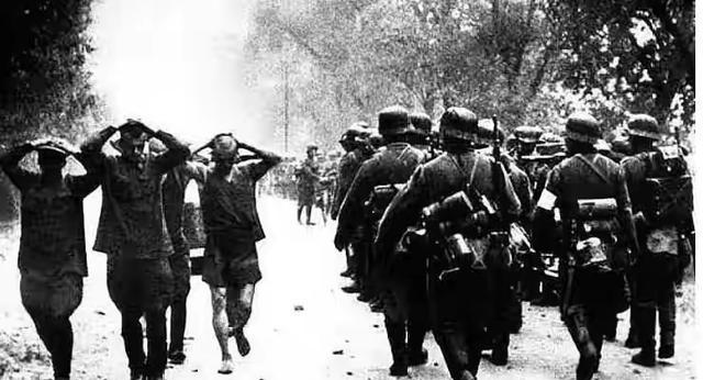 基辅战役:人类战争史上最大围歼战,80个师被全歼,65万苏军被俘