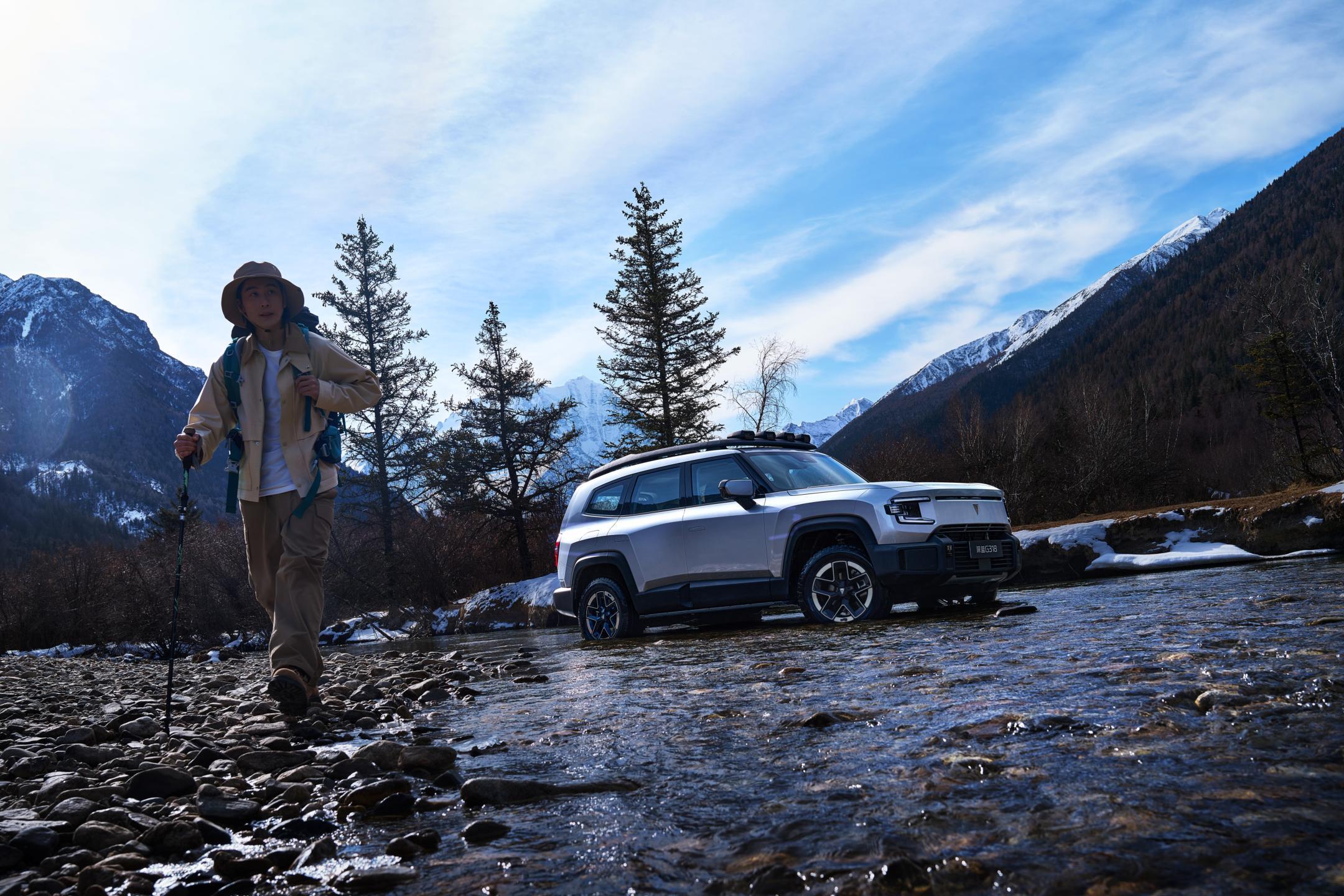 深蓝g318终于亮出"决胜招",越野车市场再添"全能选手"!