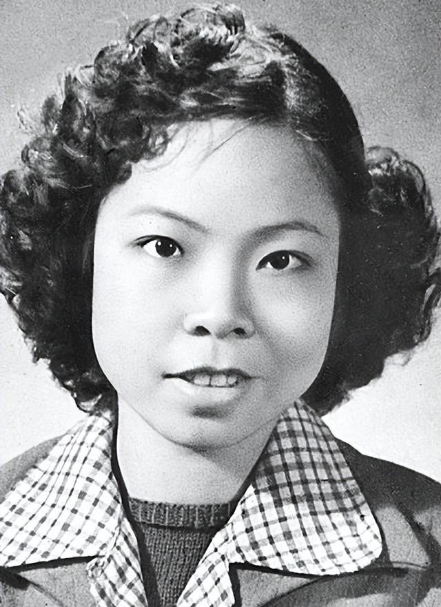 向秀丽唯一的儿子,一岁半失去母亲,多年来用心传播向秀丽精神