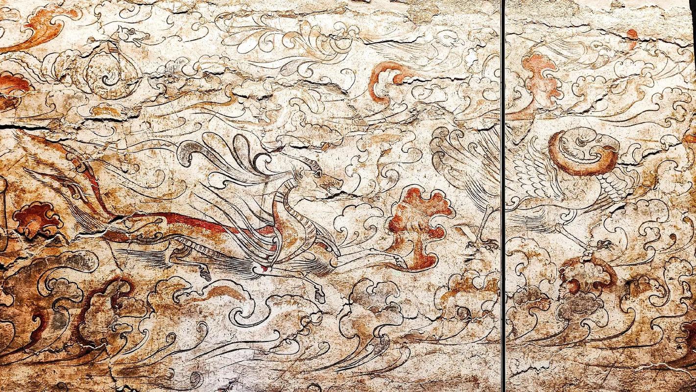 两汉至魏晋南北朝"灵魂升仙"壁画:观念变迁与意象表达探微