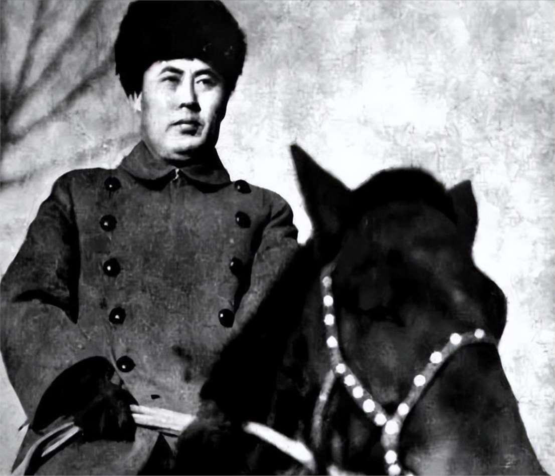 傅作义当水利部长遭贬低刁难,周总理:水利部的事他不批示,无效