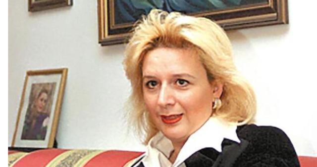04年阿拉法特尸骨未寒,妻子苏哈同巴勒斯坦打起官司:索要遗产