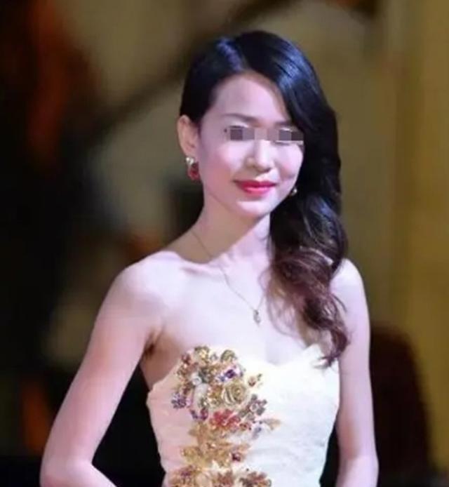 2014年,重庆女主持陈霞被2名歹徒虐死,死前哀求:我想见见儿子