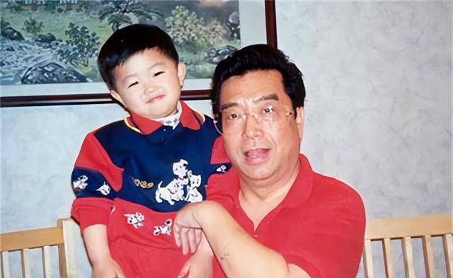 李双江大儿子李贺的故事