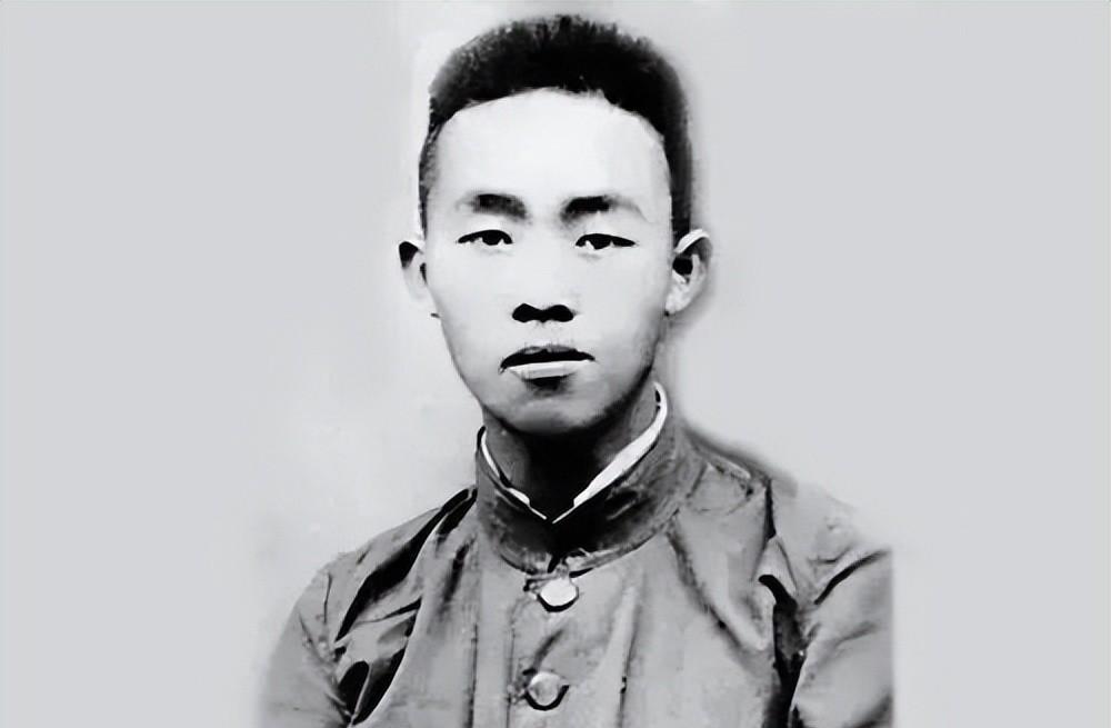 建党初期的13人,坚持最后的只有两位,其余11人的结局如何?