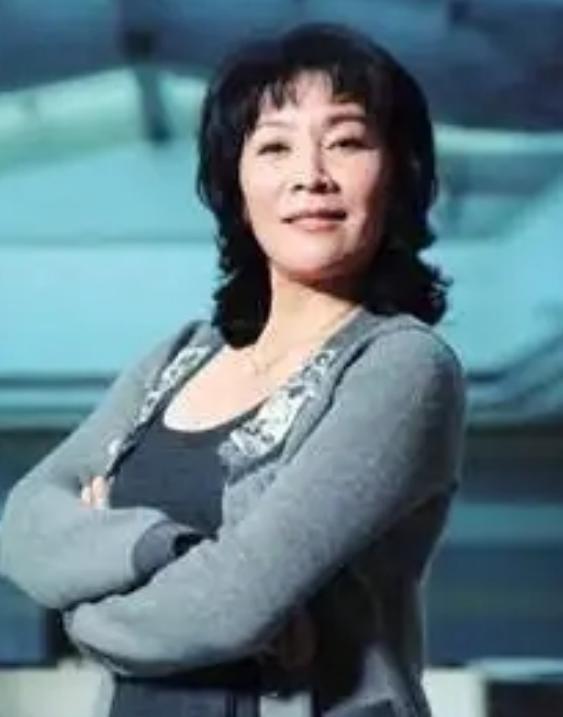 马燕红:中国首位体操奥运冠军,退役后赴美国,执教时遭白人刁难