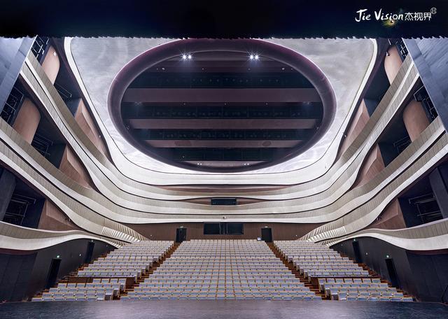 走进国家大剧院的后台通州最具特色的景点台湖舞美艺术中心