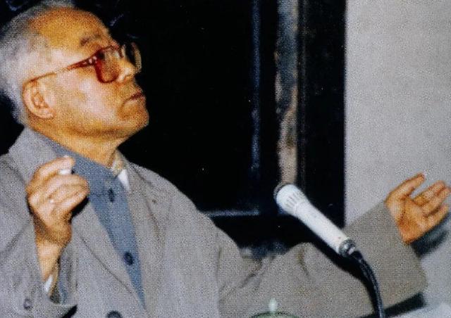 传奇院士卢鹤绂,土匪和红卫兵都能处,临终遗憾:爱因斯坦错了