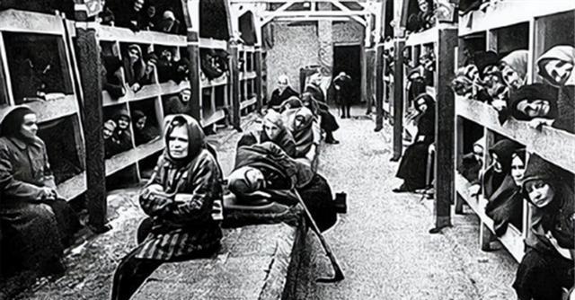 二战后,德国女囚集中营看守长被判死刑,临刑前向法官提无耻请求