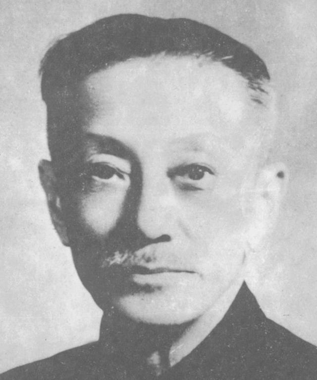 周总理参加国军蒋光鼐追悼会,期间怒斥:连花圈都不送,太不像话