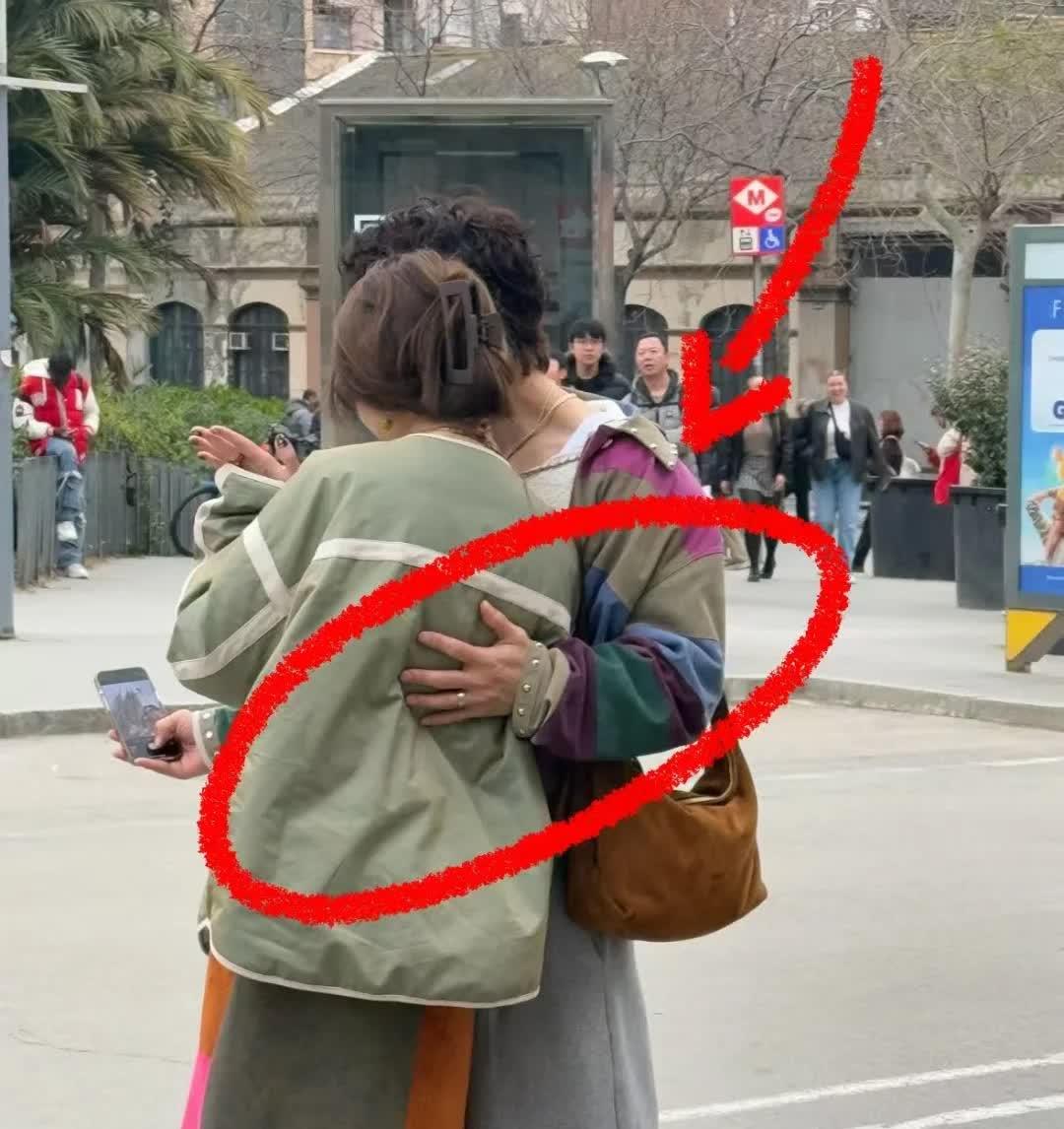 吻戚薇