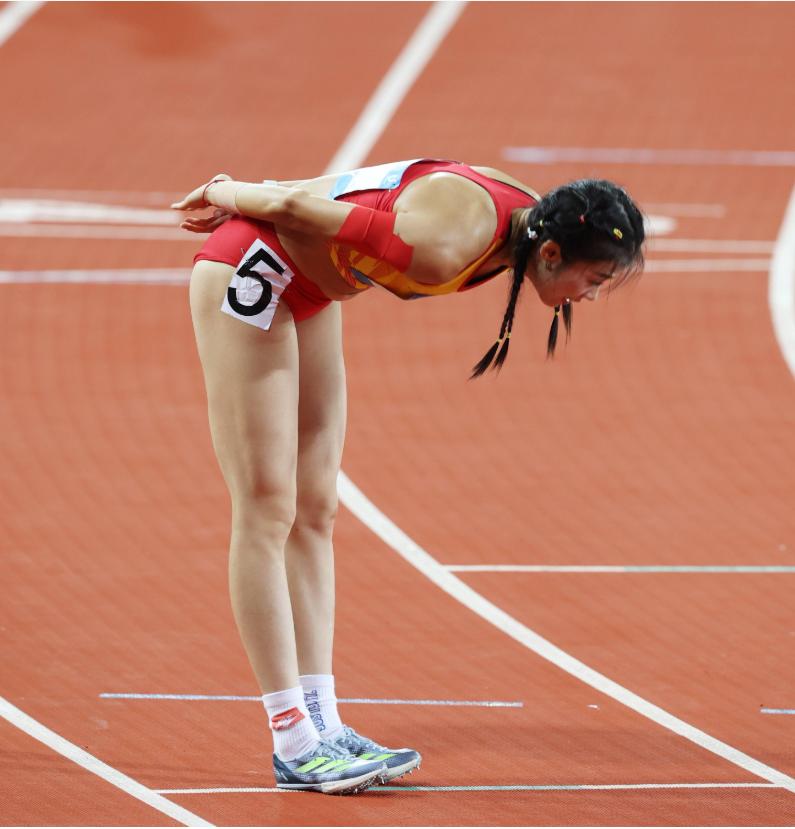 跨栏女神写真引热议!网友评论说出心声