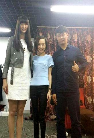中国女篮梁天云:身高1米97,因情伤退役,嫁农村小伙被宠成宝