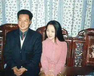 51岁杨钰莹结婚啦,新郎究竟是谁?