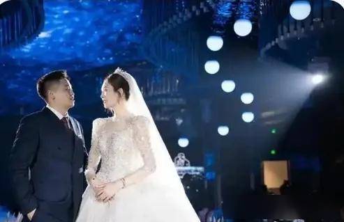 51岁杨钰莹结婚啦,新郎究竟是谁?