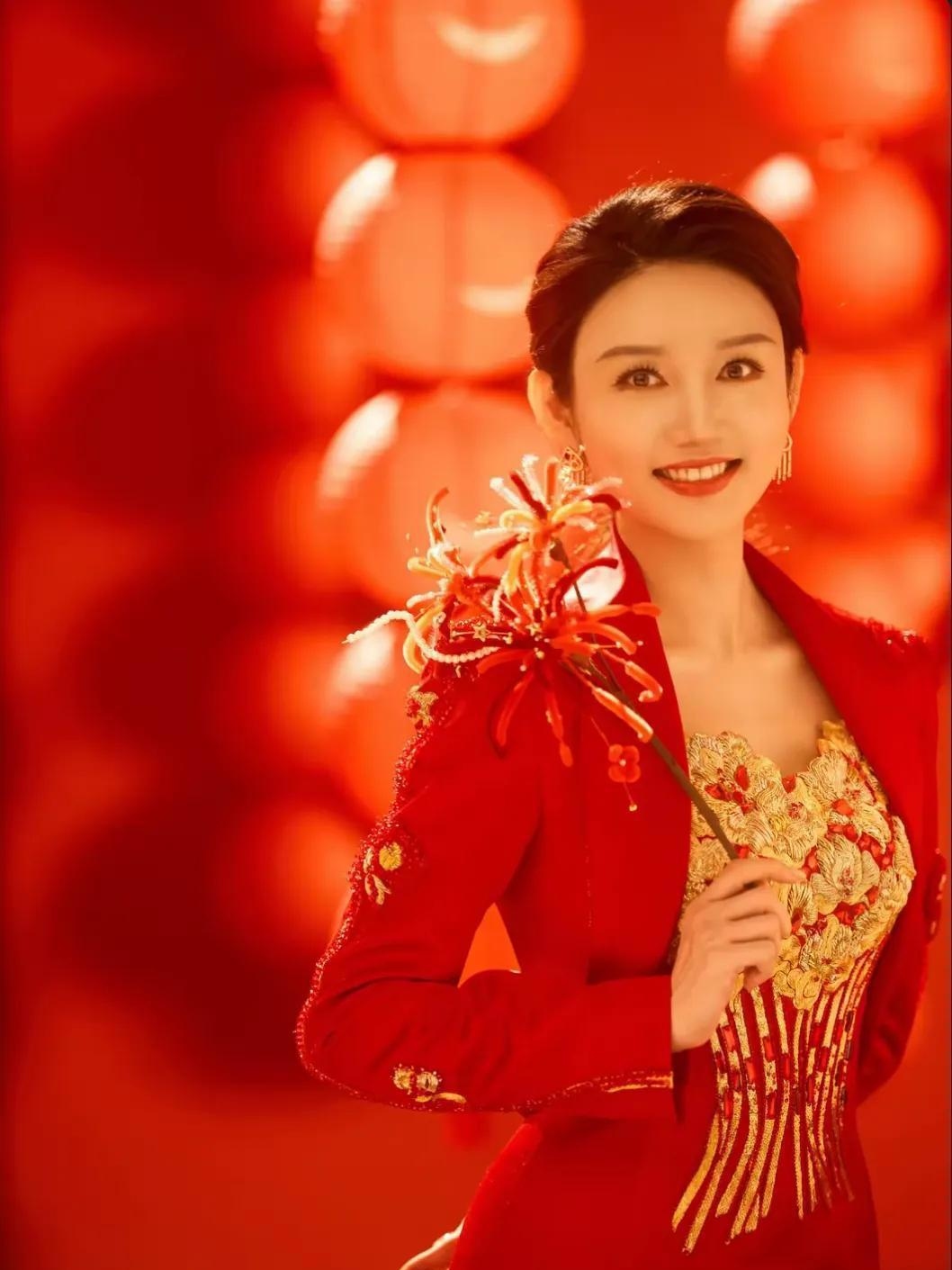 中央电视台主持人龙洋(中央电视台主持人龙洋个人简历)