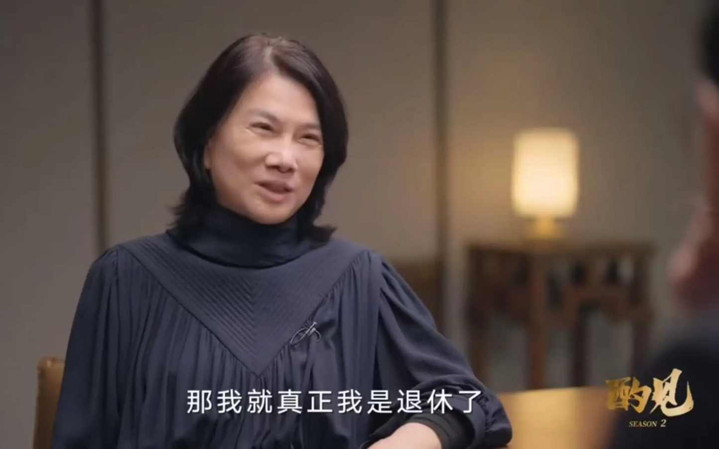 格力专卖店改名后，董明珠获连任支持：股民都不想我退！
