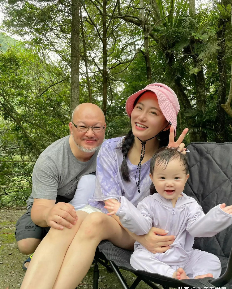 赵小侨2017台北婚礼回顾:与刘亮佐婚后幸福引热议